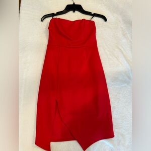 Red strapless lulus dress